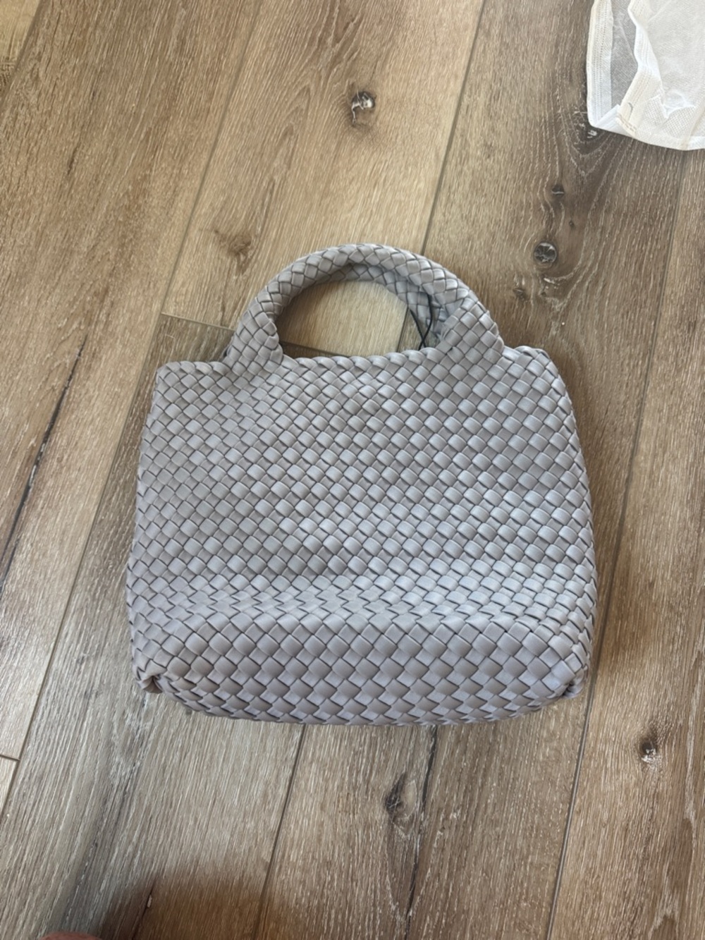 Last 1! NWT Sky's The Limit - Woven Neoprene Small Crossbody in Fog - Picture 6 of 8